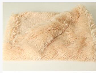Soft Plush Pet Blanket - Warm Throw for Dogs & Cats