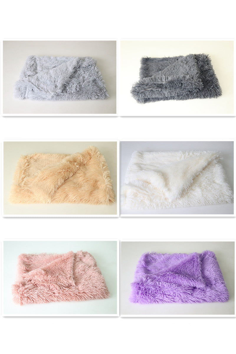 Soft Plush Pet Blanket - Warm Throw for Dogs & Cats