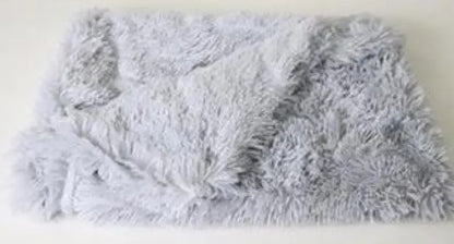 Cozy Pet Blanket - Soft Dog & Cat Throw for Warmth