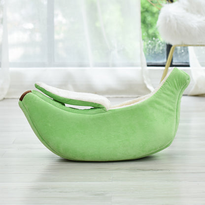 Banana-Shaped Pet Bed - Washable Long-Hair Cat & Dog Nest